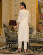 Skylee Linen Printed Straight 3 Piece Kurta Set For Woman