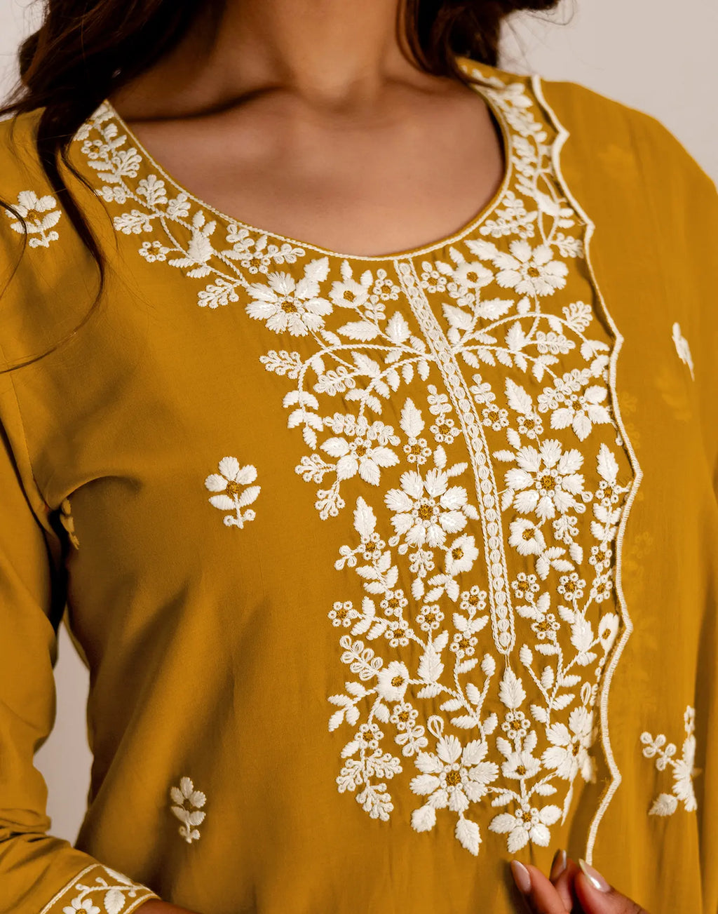 Skylee Cotton Embroidered Straight 3 Piece Kurta Set For Woman