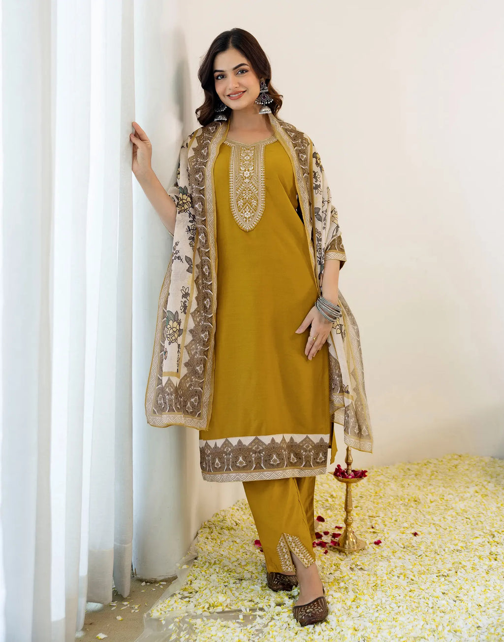 Skylee Chinnon Sequins Work Straight 3 Piece Kurta Set For Woman
