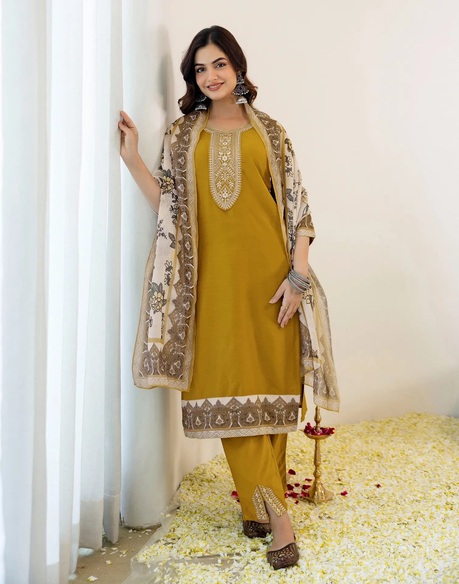 Skylee Chinnon Sequins Work Straight 3 Piece Kurta Set For Woman