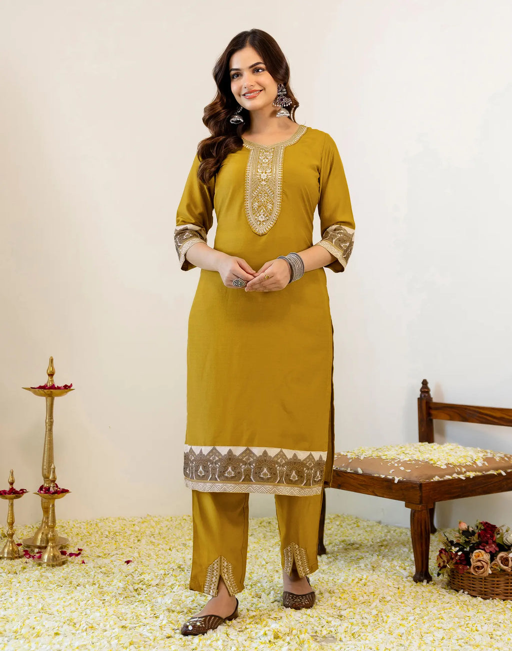 Skylee Chinnon Sequins Work Straight 3 Piece Kurta Set For Woman