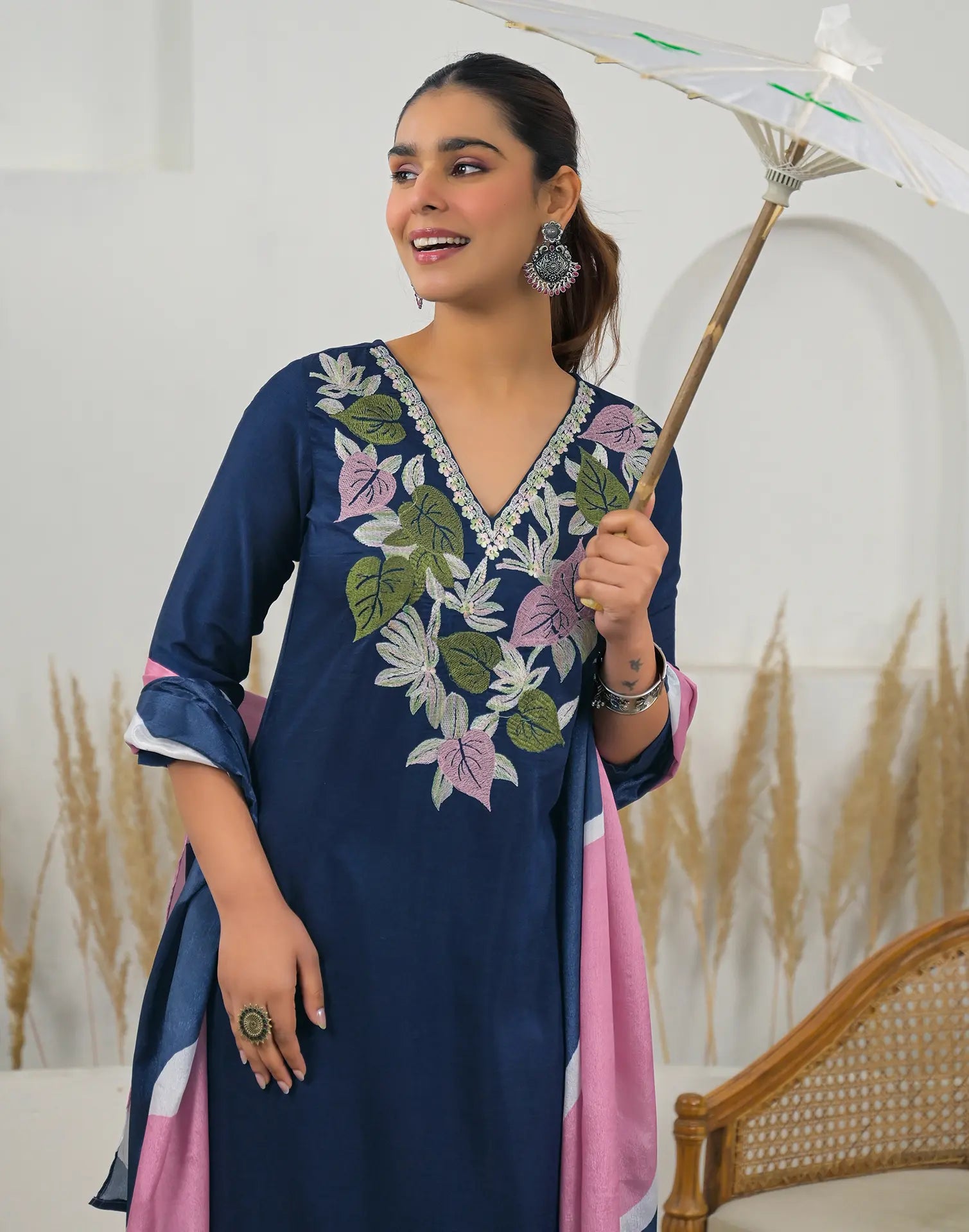 Skylee Chinnon Embroidered Straight 3 Piece Kurta Set For Woman