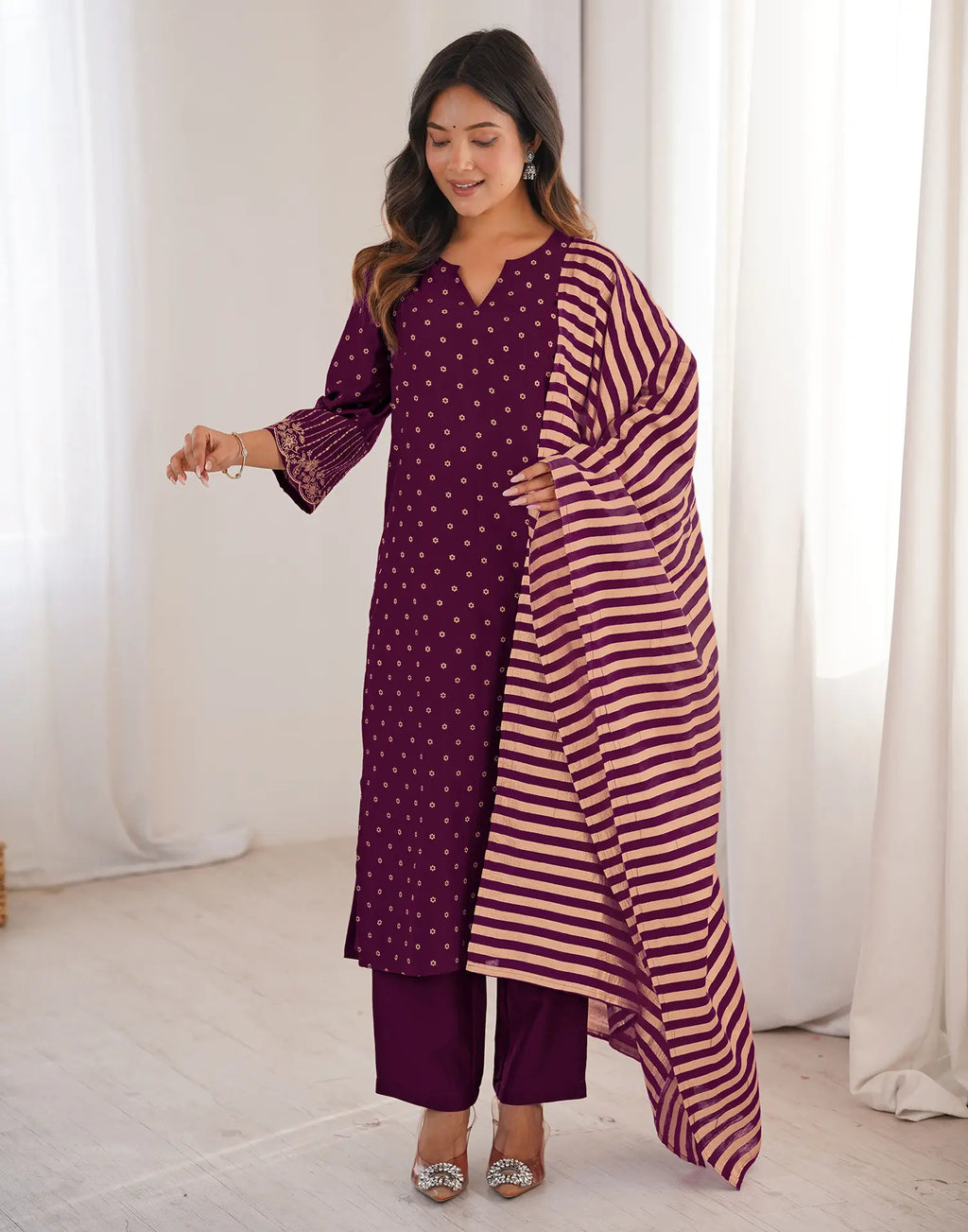 Skylee Chinnon Embroidered Straight 3 Piece Kurta Set For Woman
