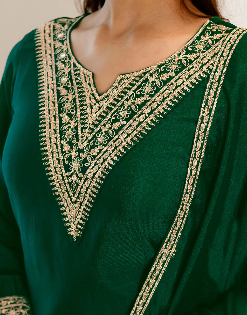 Skylee Chinnon Sequins Work Straight 3 Piece Kurta Set For Woman