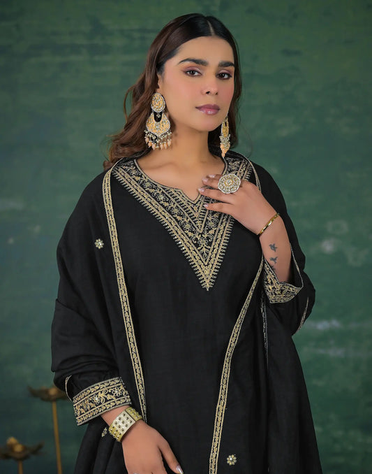 Chinnon Sequins Work Straight 3 Piece Kurta Set