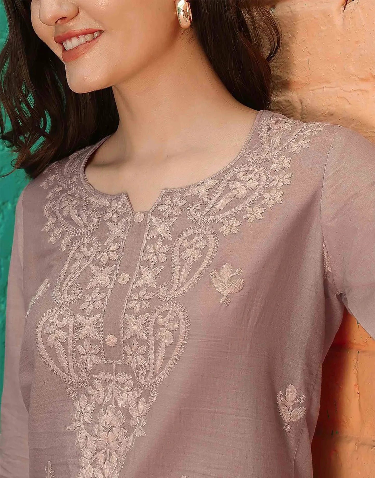Cotton Chikankari Straight Sweetheart Neck Short Kurti