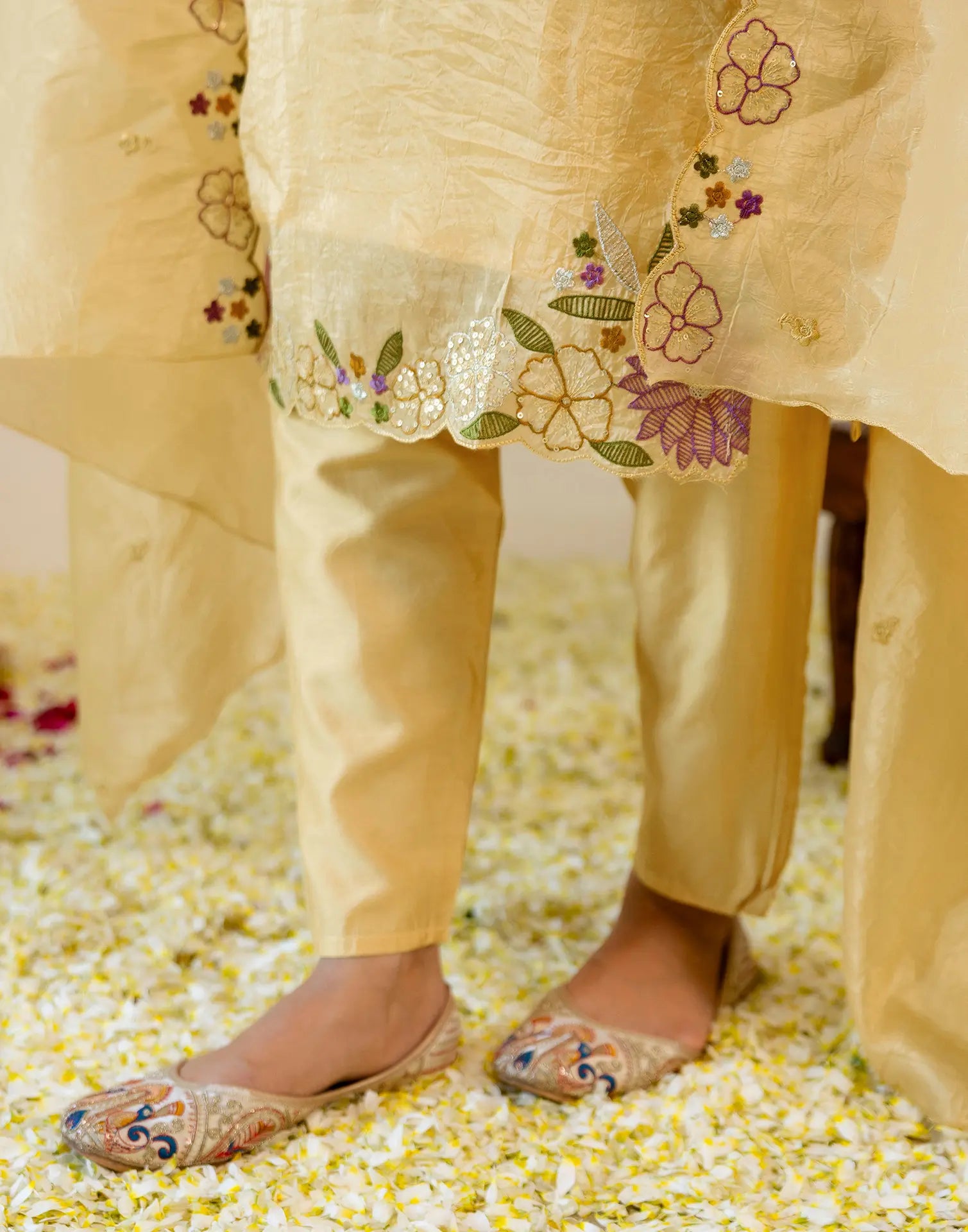 Honey Banana Yellow V-Neck Embroidered Straight 3 Piece Kurta Set with Dupatta