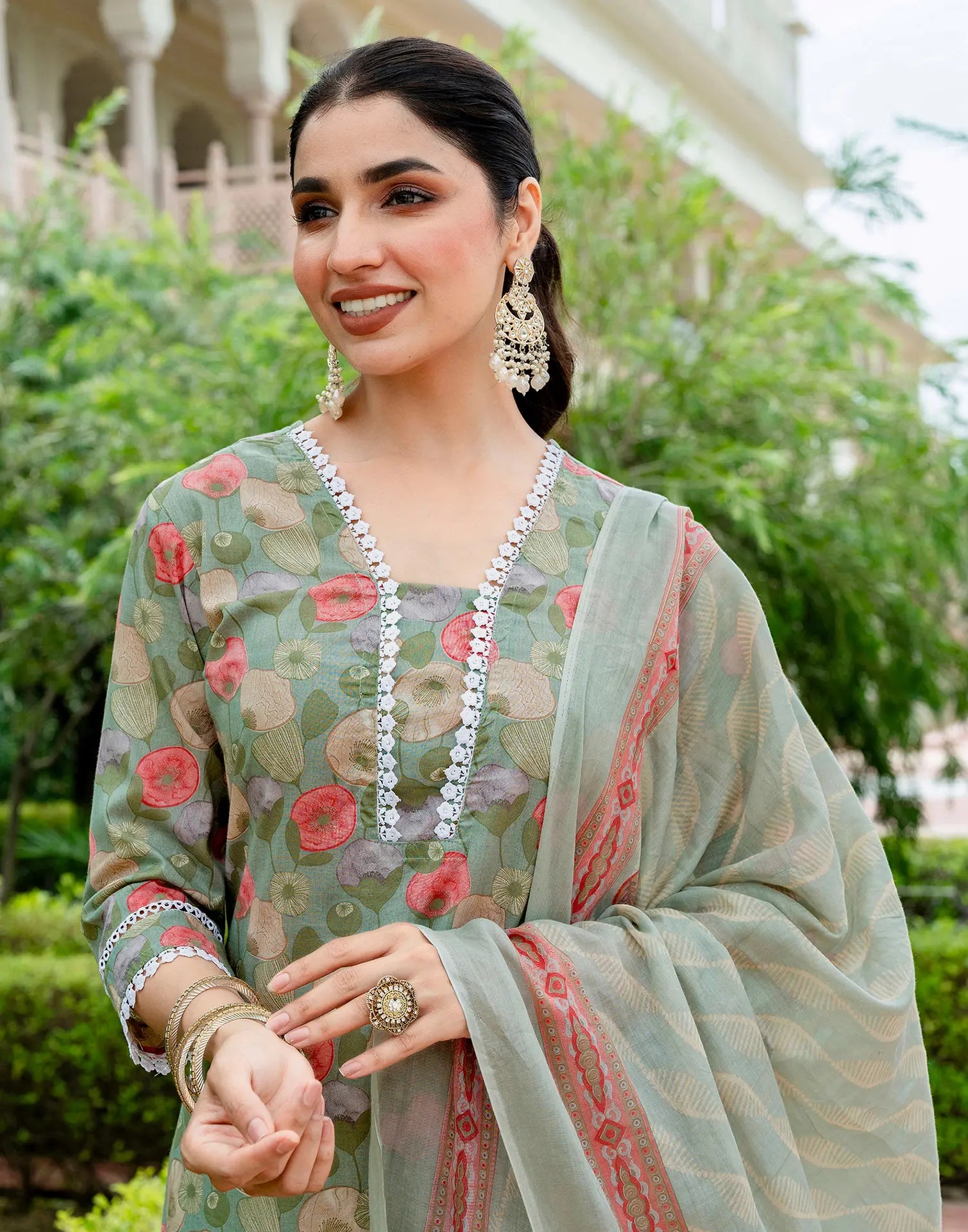Skylee Cotton Printed Straight 3 Piece Kurta Set For Woman