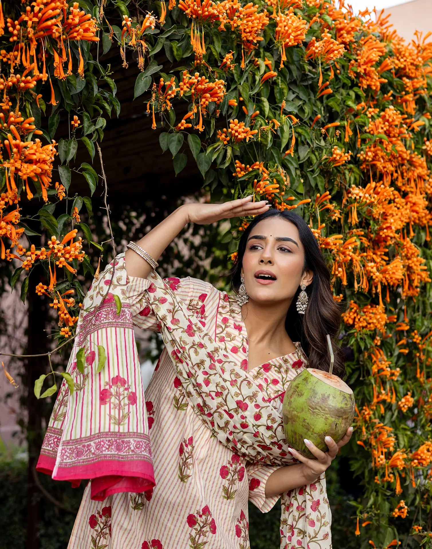 Skylee Cotton Printed Straight 3 Piece Kurta Set For Woman