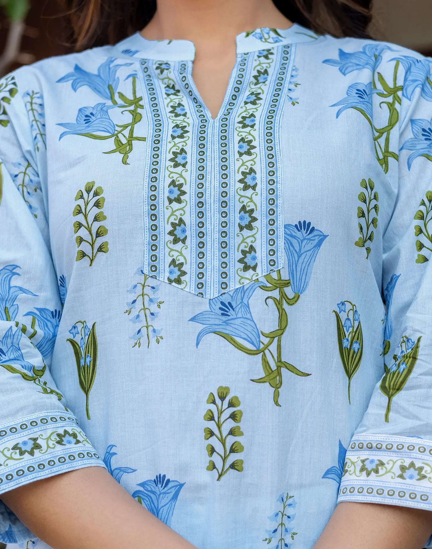 Skylee Cotton Printed Straight 3 Piece Kurta Set For Woman