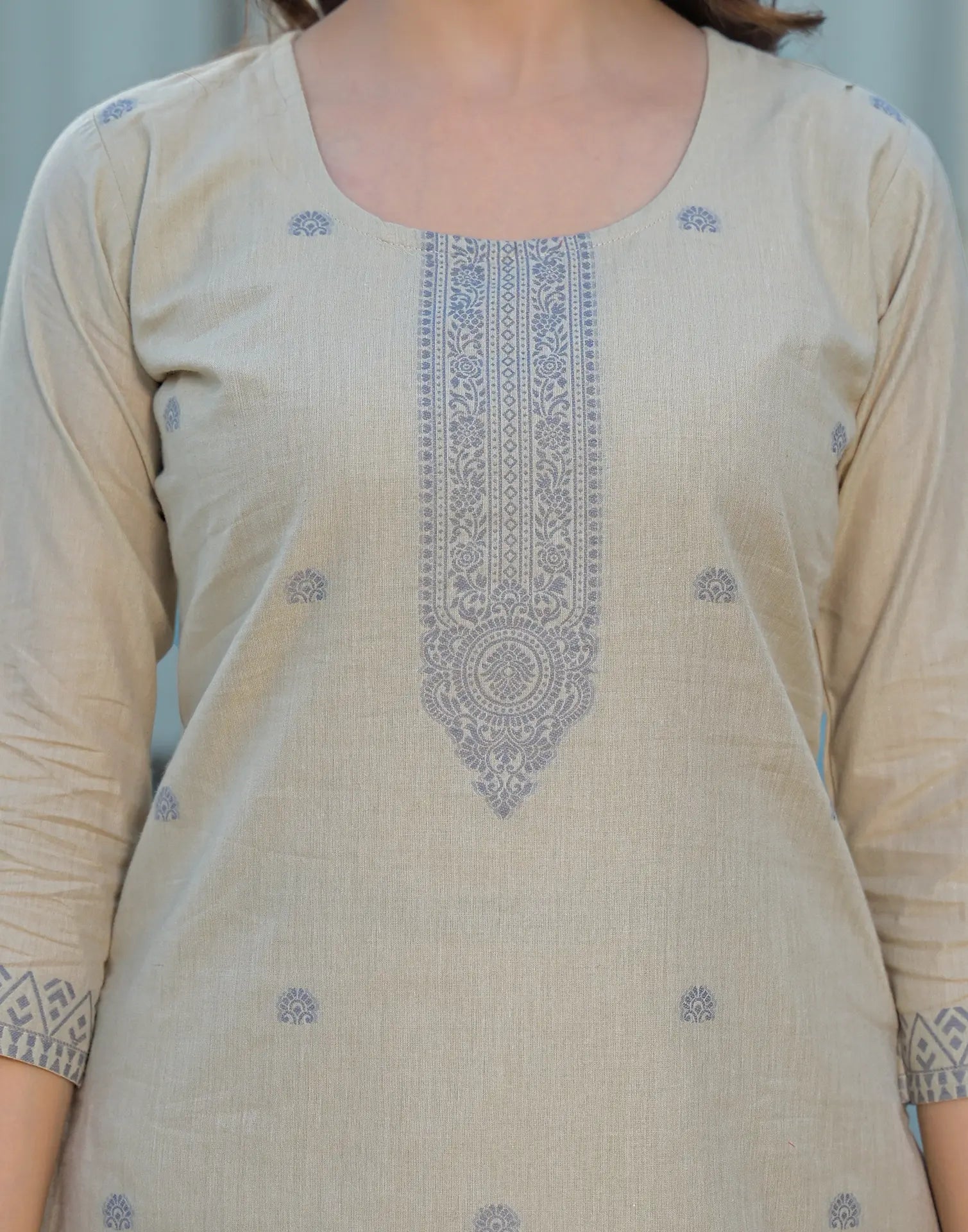Skylee Cotton Woven Straight 3 Piece Kurta Set For Woman