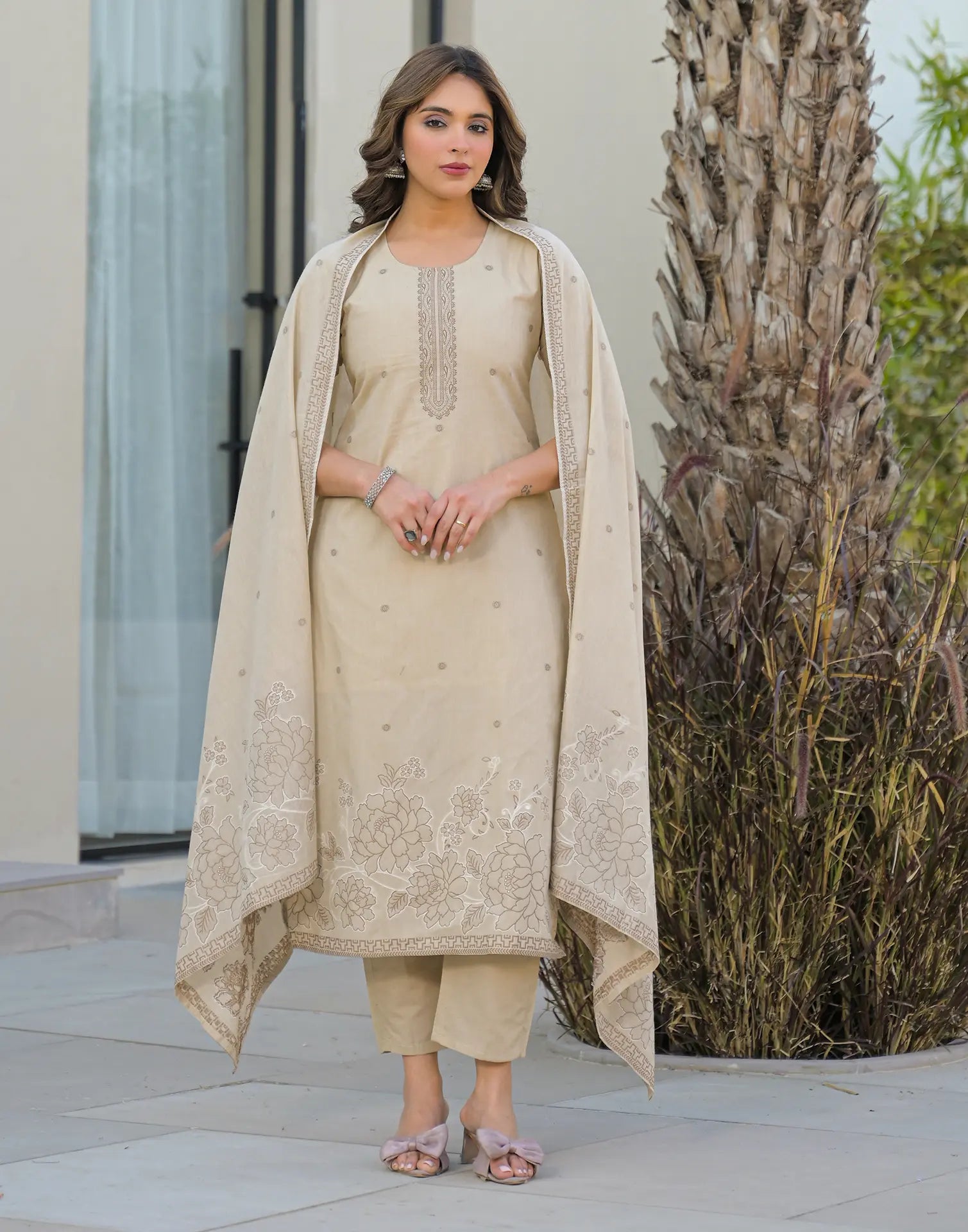Skylee Cotton Woven Straight 3 Piece Kurta Set For Woman