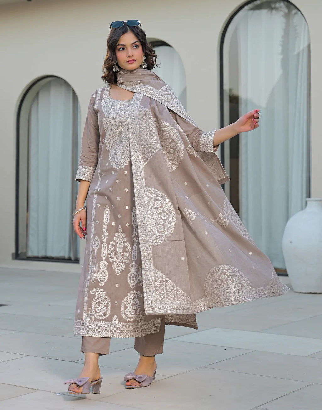 Skylee Cotton Woven Straight 3 Piece Kurta Set For Woman