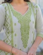 Skylee Cotton Woven Straight 3 Piece Kurta Set For Woman