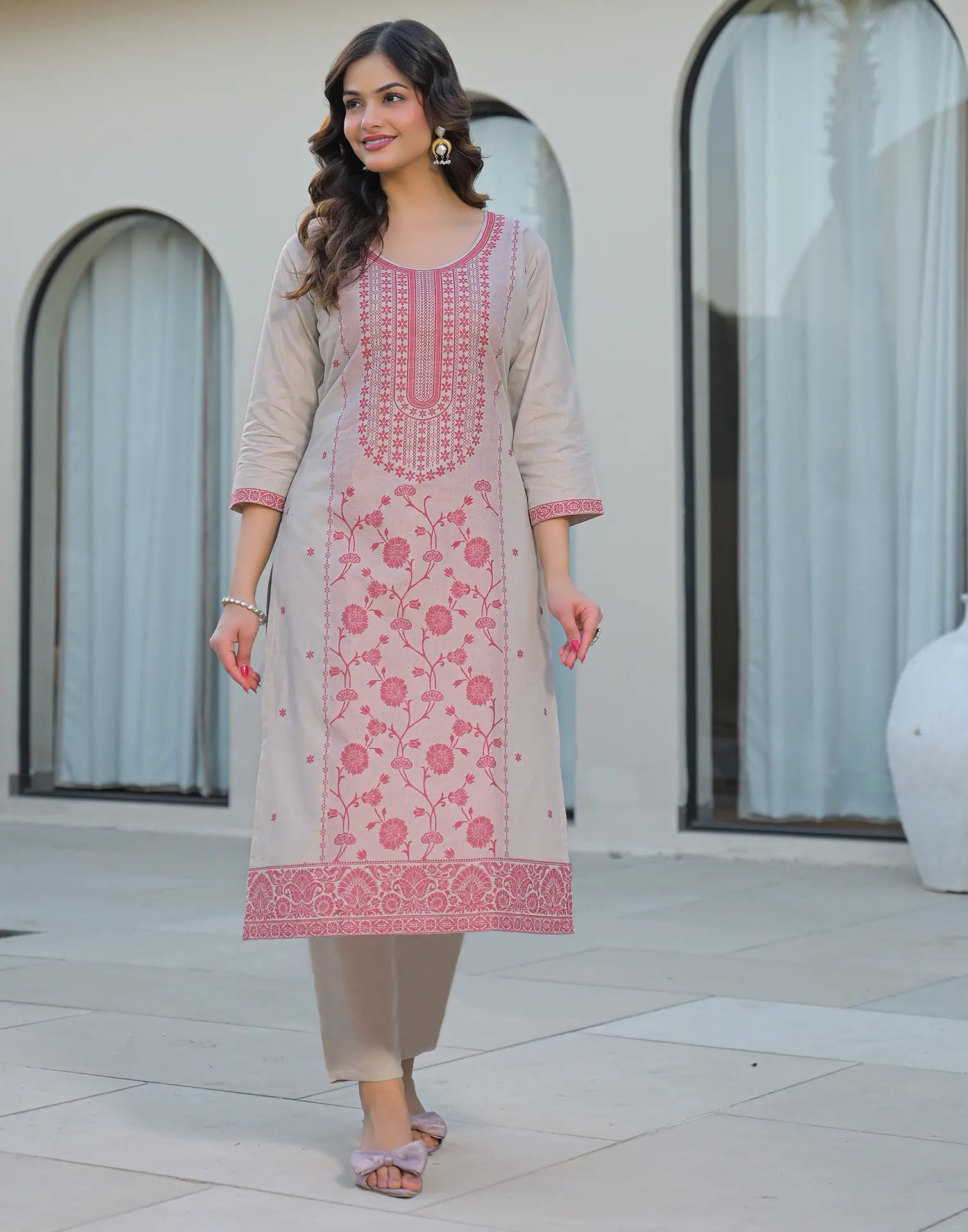 Skylee Cotton Woven Straight 3 Piece Kurta Set For Woman