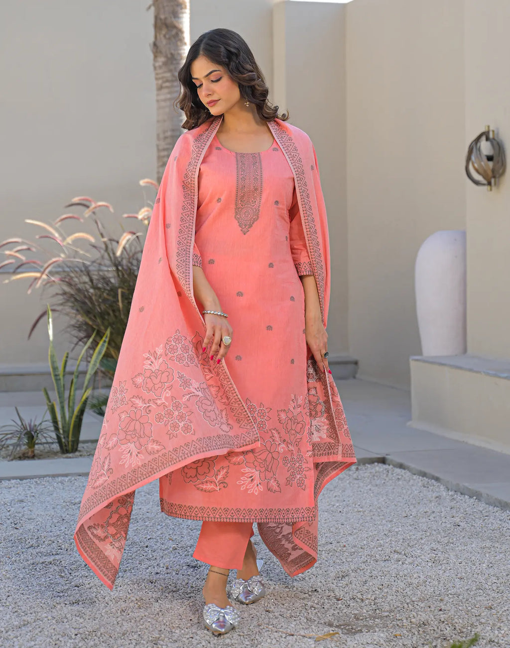 Skylee Cotton Woven Straight 3 Piece Kurta Set For Woman