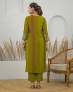 Skylee Silk Printed Straight 3 Piece Kurta Set For Woman