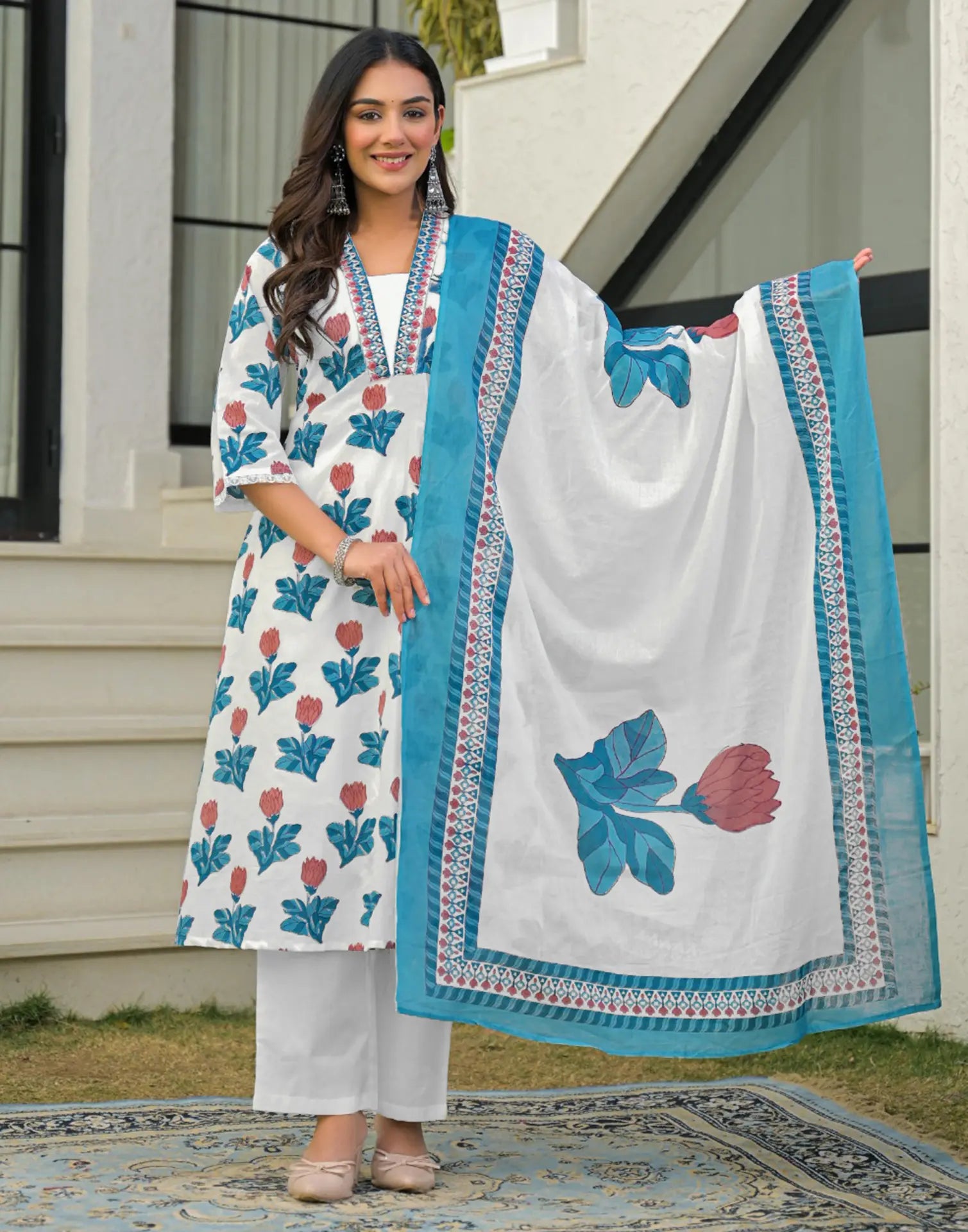Skylee Cotton Floral Print A-Line 3 Piece Kurta Set For Woman