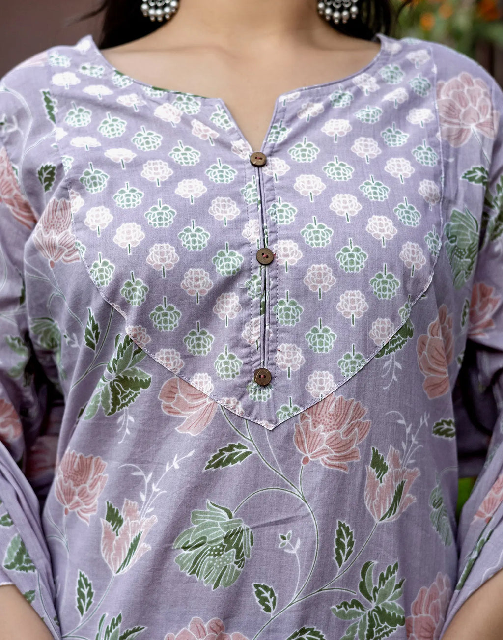 Skylee Cotton Floral Print Straight 3 Piece Kurta Set For Woman