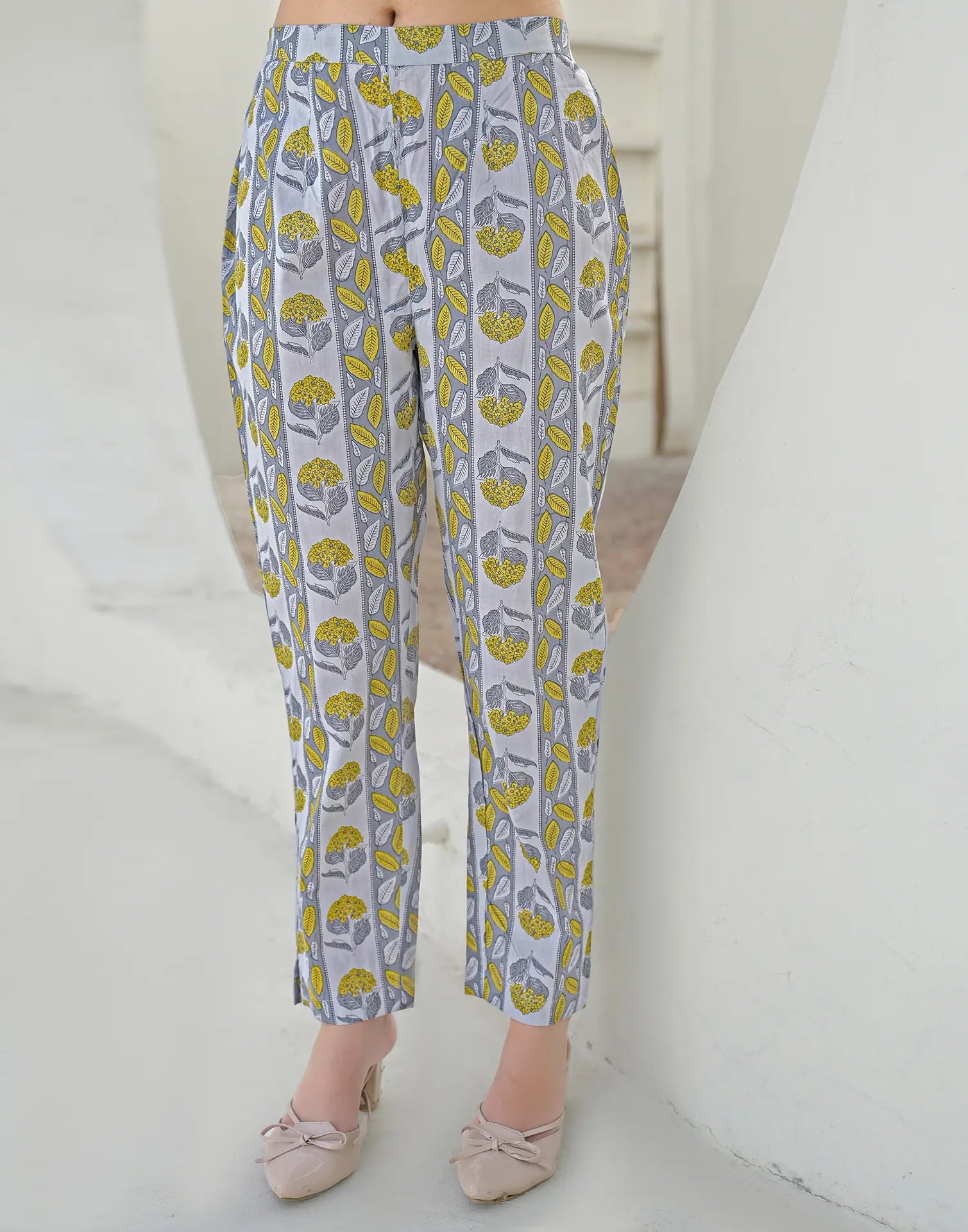 Whisper Grey V-Neck Printed Straight 3 Piece Kurta Set with Dupatta
