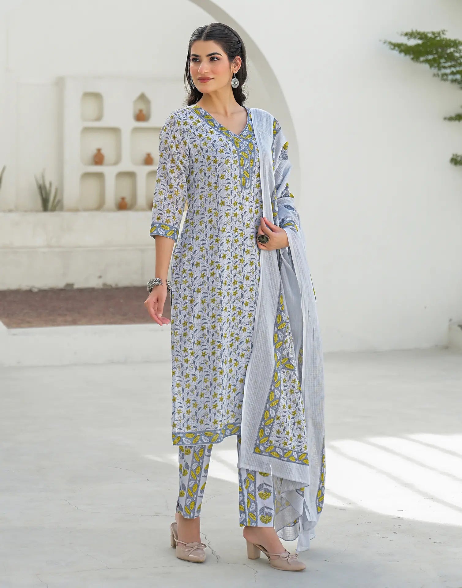 Whisper Grey V-Neck Printed Straight 3 Piece Kurta Set with Dupatta