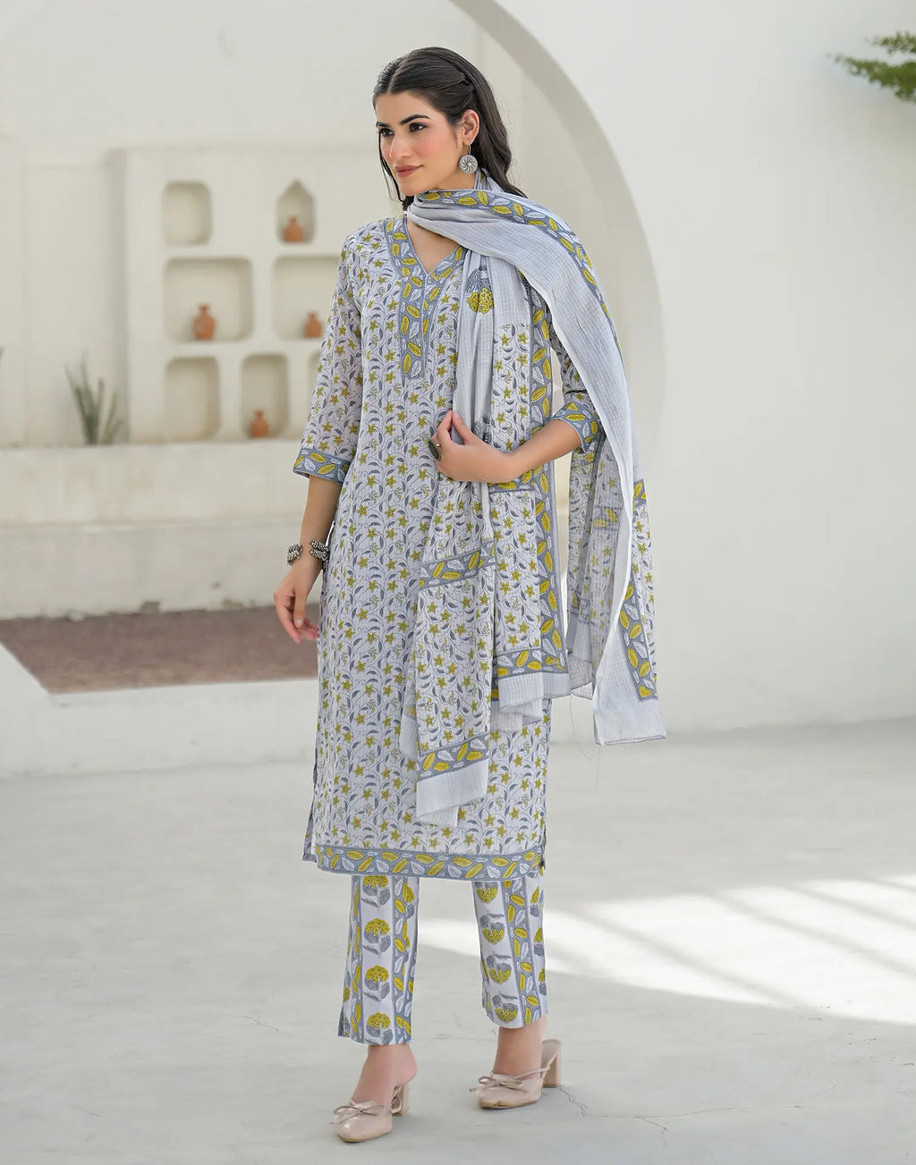 Whisper Grey V-Neck Printed Straight 3 Piece Kurta Set with Dupatta