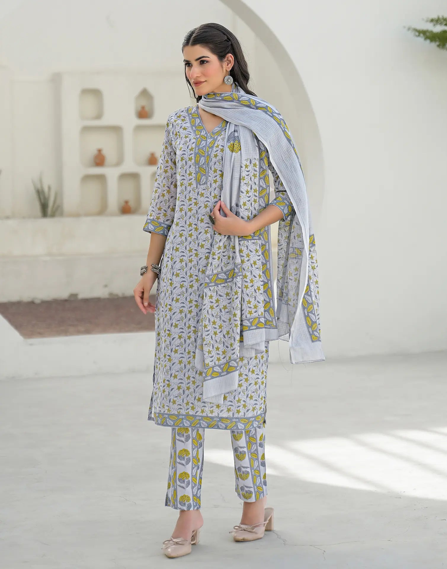 Whisper Grey V-Neck Printed Straight 3 Piece Kurta Set with Dupatta