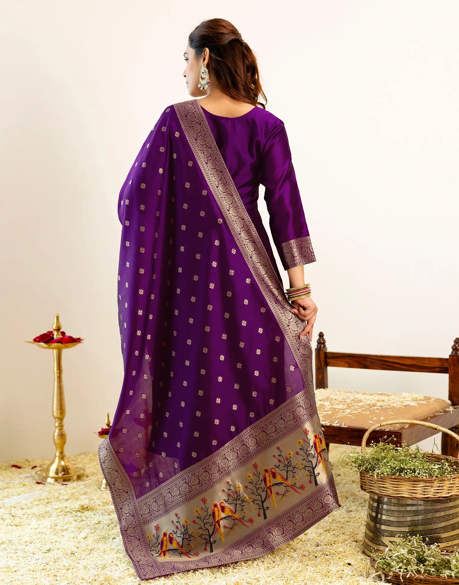 Skylee Silk Woven Straight 3 Piece Kurta Set For Woman