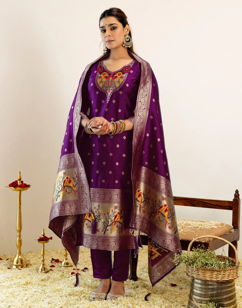 Skylee Silk Woven Straight 3 Piece Kurta Set For Woman