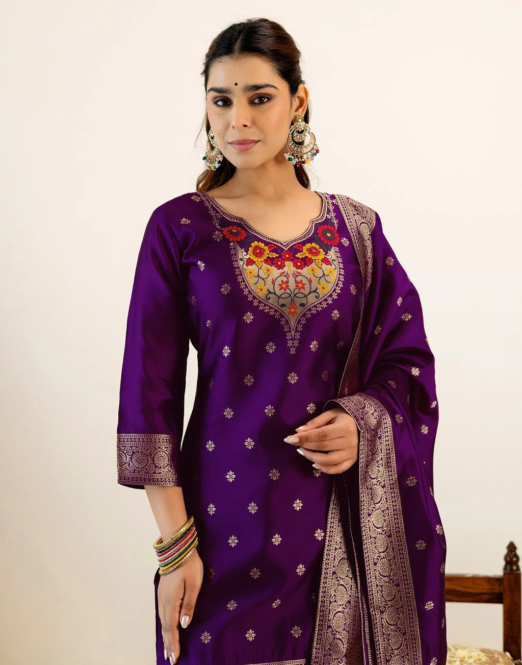 Skylee Silk Woven Straight 3 Piece Kurta Set For Woman