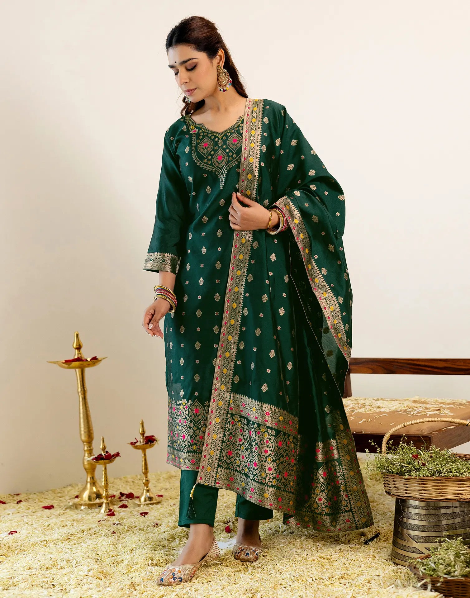 Skylee Silk Woven Straight 3 Piece Kurta Set For Woman