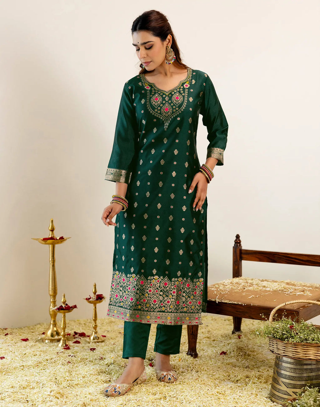 Skylee Silk Woven Straight 3 Piece Kurta Set For Woman