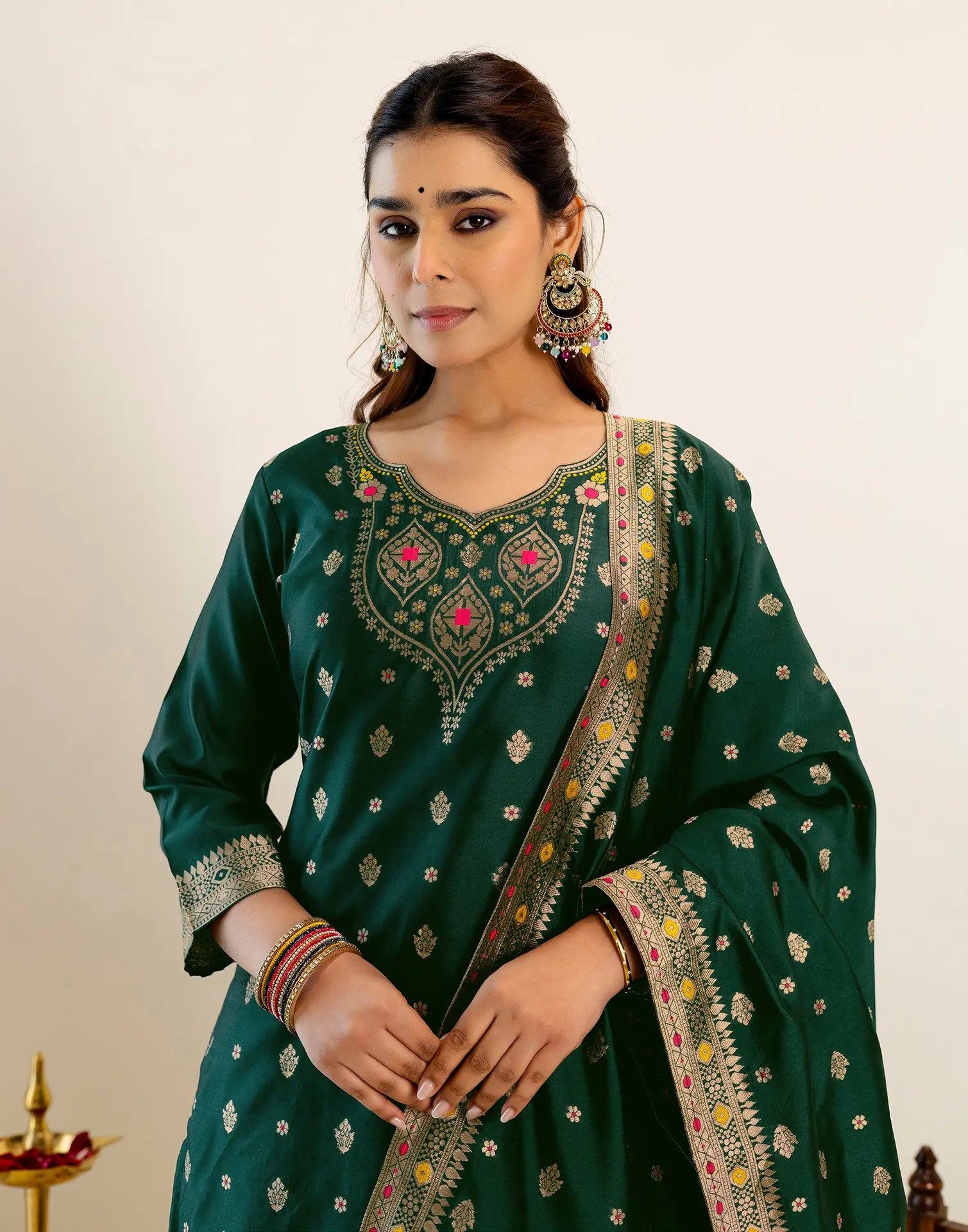 Skylee Silk Woven Straight 3 Piece Kurta Set For Woman