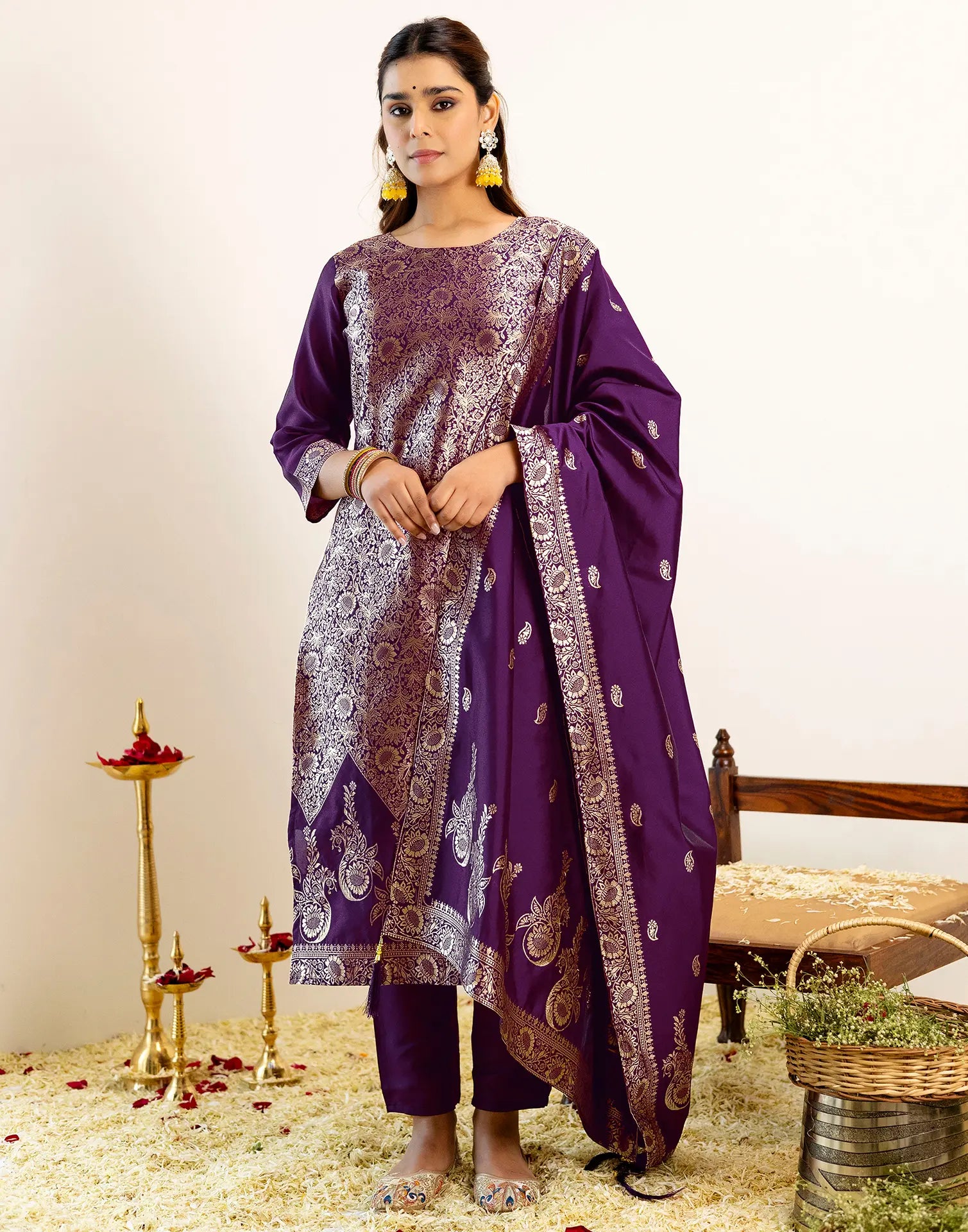Skylee Silk Woven Straight 3 Piece Kurta Set For Woman