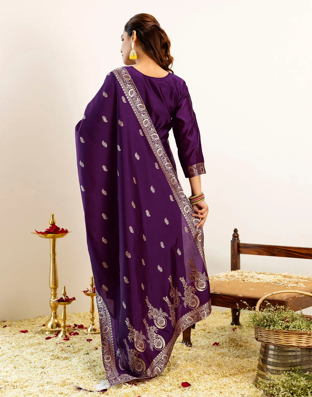 Skylee Silk Woven Straight 3 Piece Kurta Set For Woman