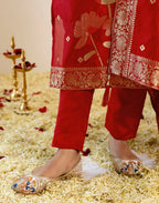 Skylee Silk Woven Straight 3 Piece Kurta Set For Woman