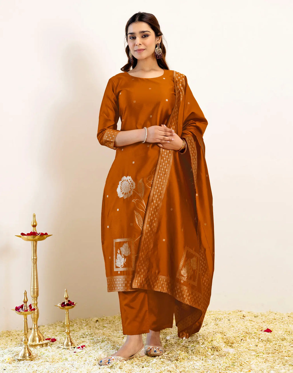 Skylee Silk Woven Straight 3 Piece Kurta Set For Woman