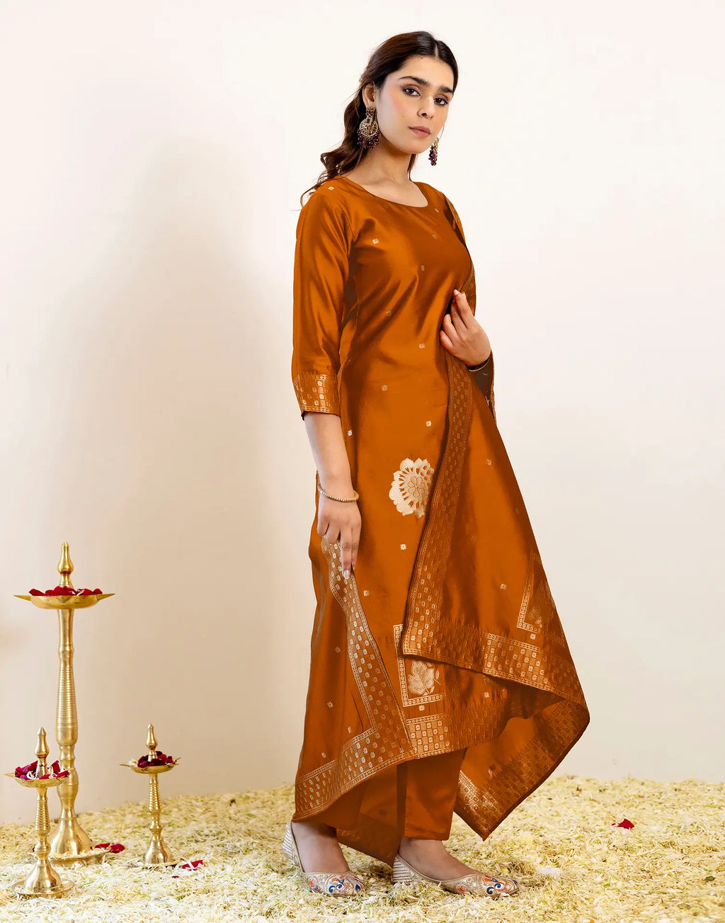 Skylee Silk Woven Straight 3 Piece Kurta Set For Woman