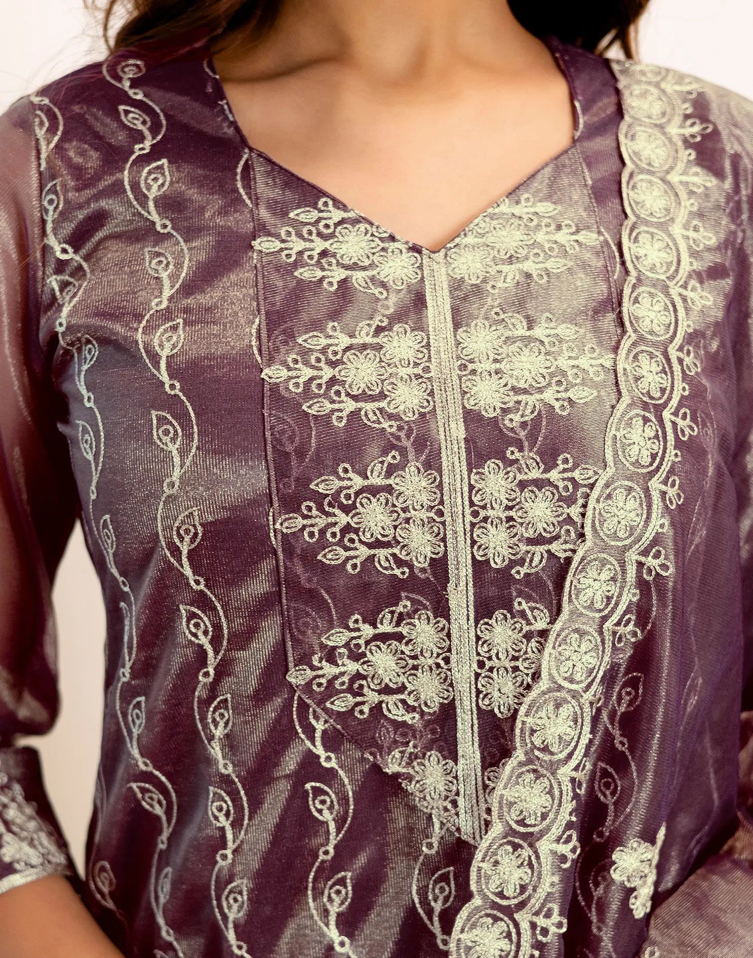 Skylee Net Embroidered Straight 3 Piece Kurta Set For Woman
