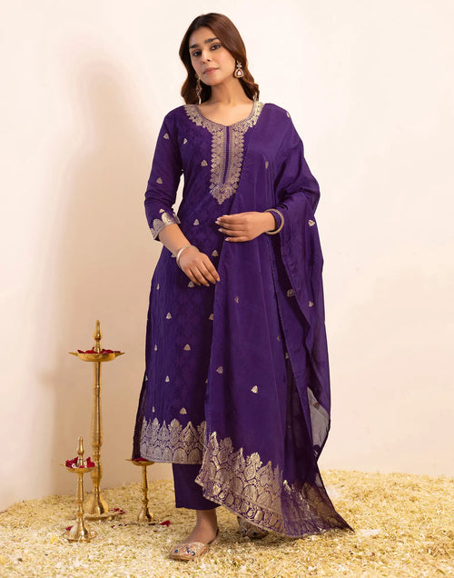 Skylee Silk Woven Straight 3 Piece Kurta Set For Woman