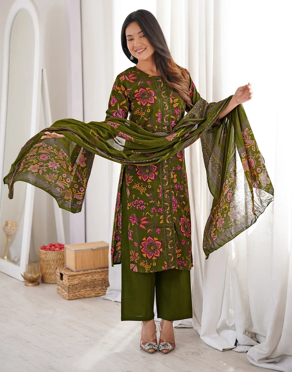 Moss Green Round Neck Printed Straight 3 Piece Kurta Set with Dupatta