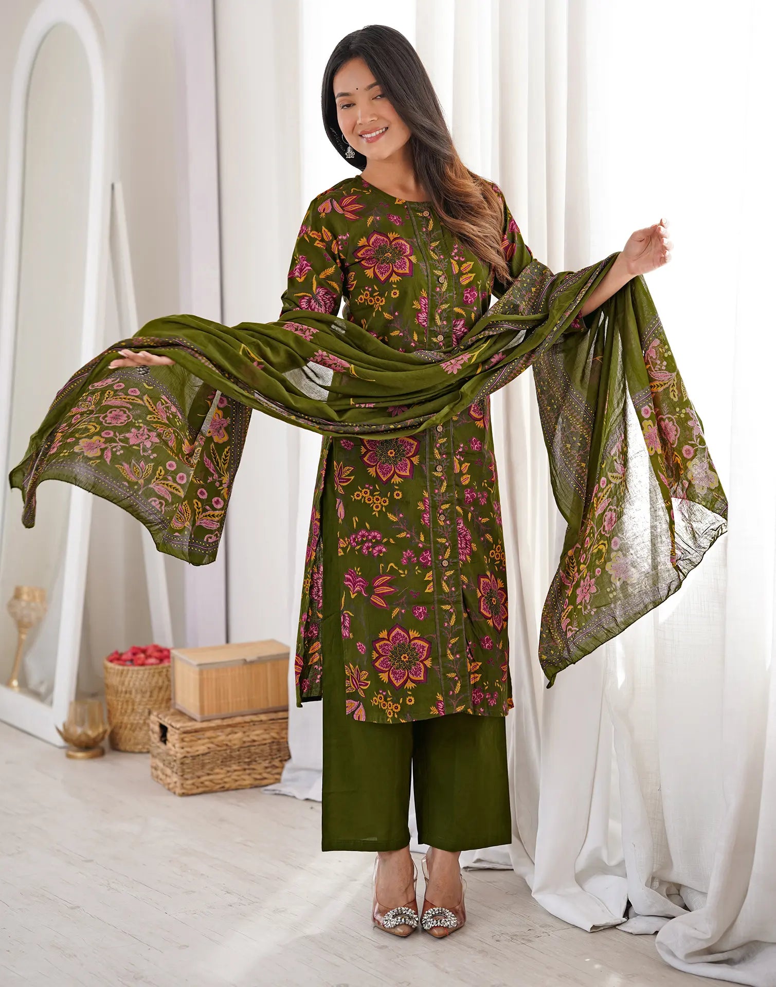 Moss Green Round Neck Printed Straight 3 Piece Kurta Set with Dupatta