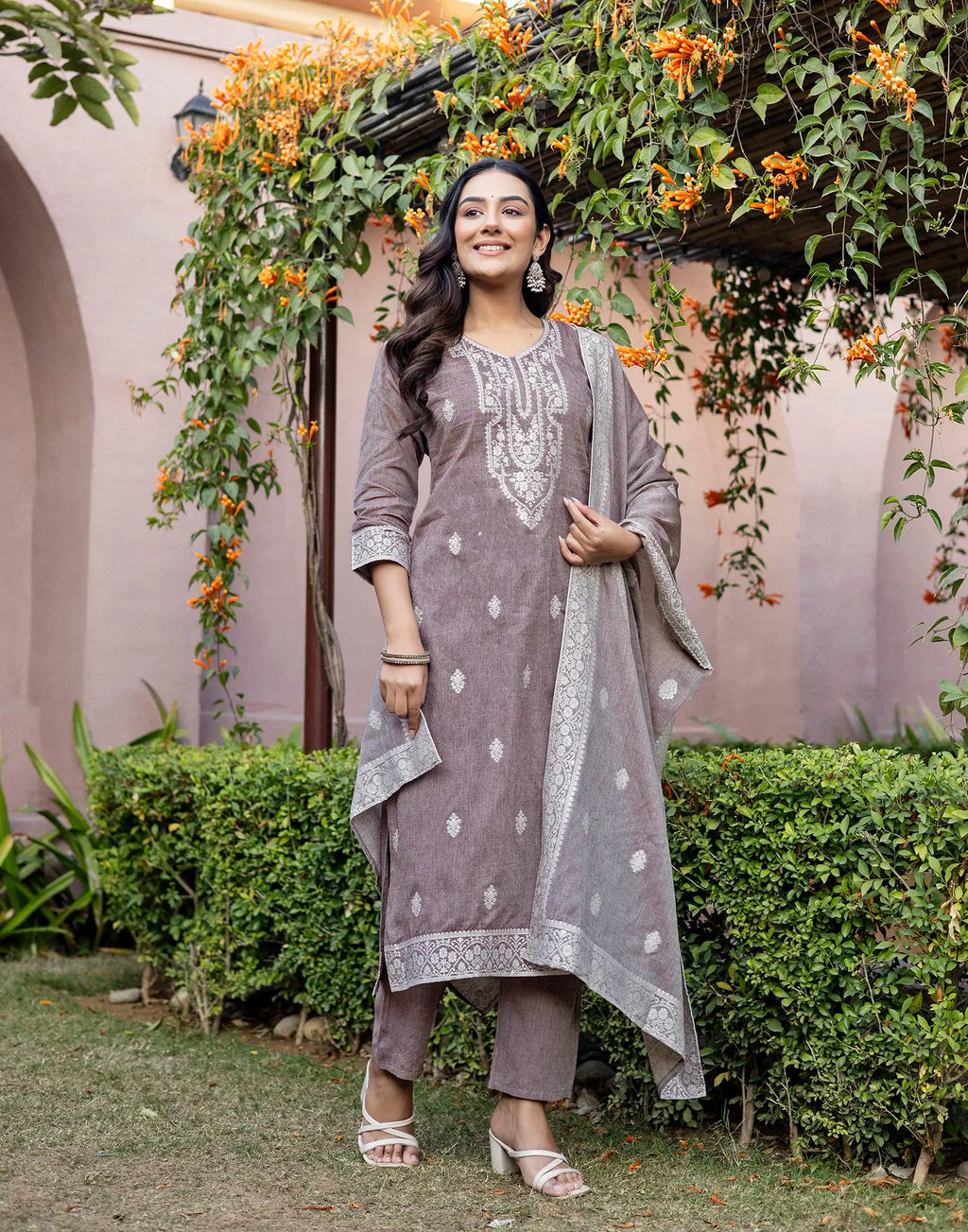 Skylee Cotton Woven Straight 3 Piece Kurta Set For Woman