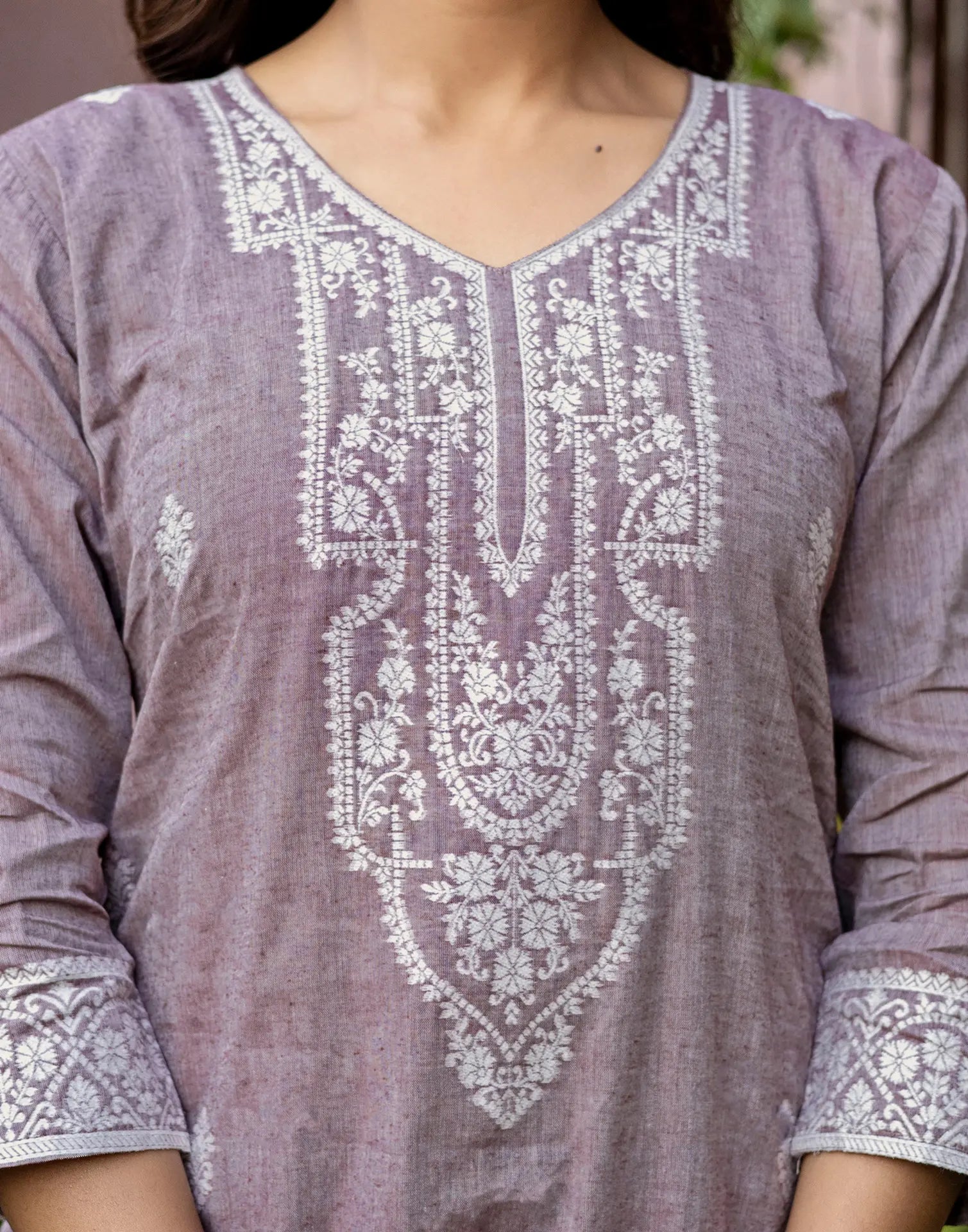 Skylee Cotton Woven Straight 3 Piece Kurta Set For Woman