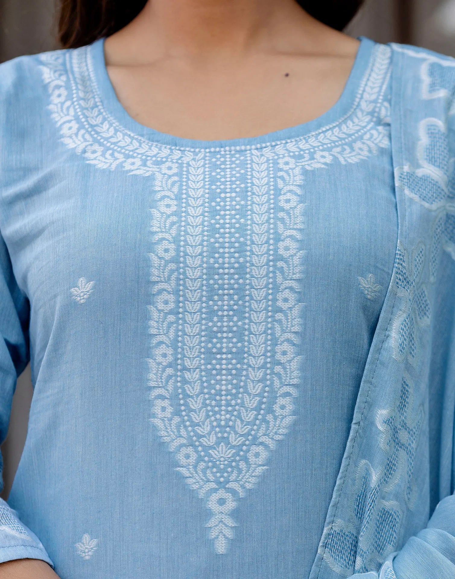 Skylee Cotton Woven Straight 3 Piece Kurta Set For Woman