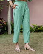 Skylee Cotton Woven Straight 3 Piece Kurta Set For Woman