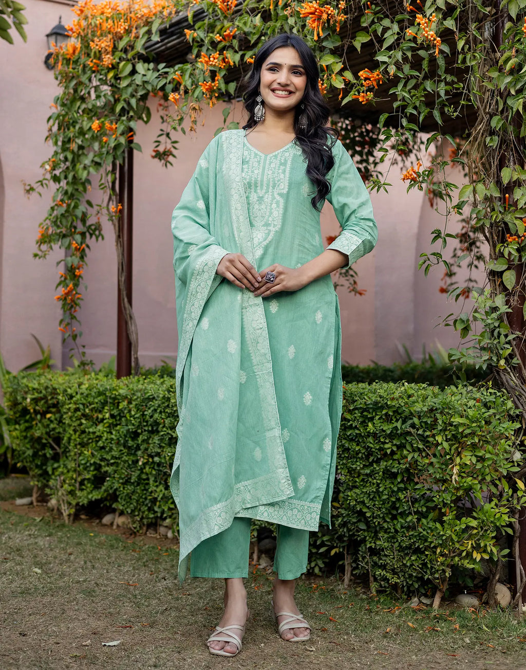 Skylee Cotton Woven Straight 3 Piece Kurta Set For Woman