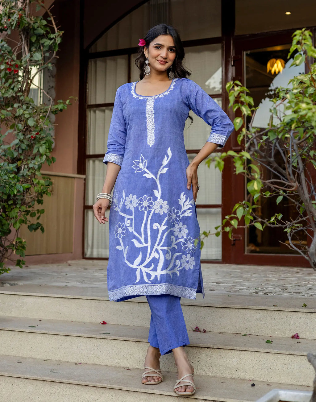 Cornflower Blue Round Neck Weaving Straight 3 Piece Kurta Set with Dupatta