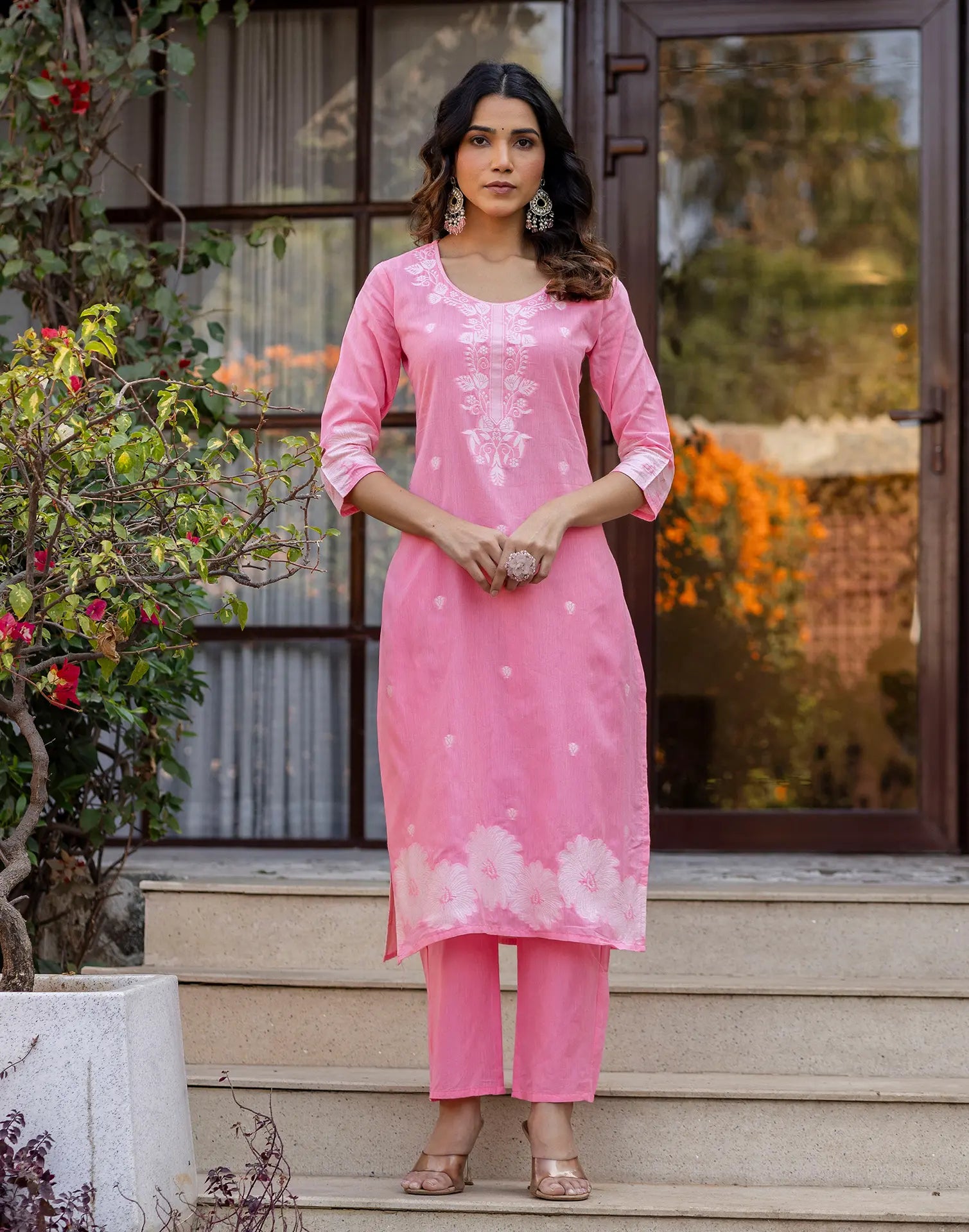 Skylee Cotton Woven Straight 3 Piece Kurta Set For Woman