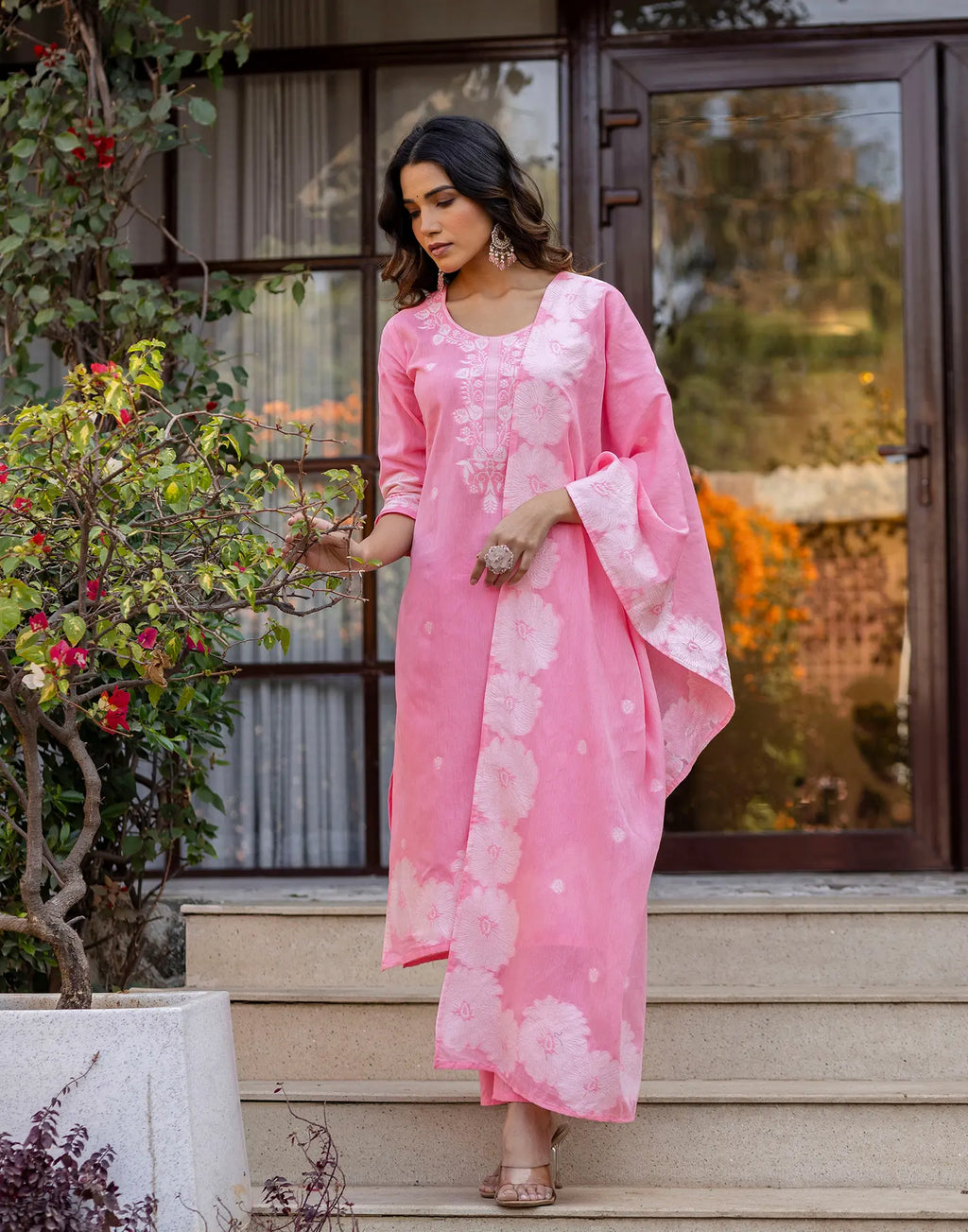 Skylee Cotton Woven Straight 3 Piece Kurta Set For Woman